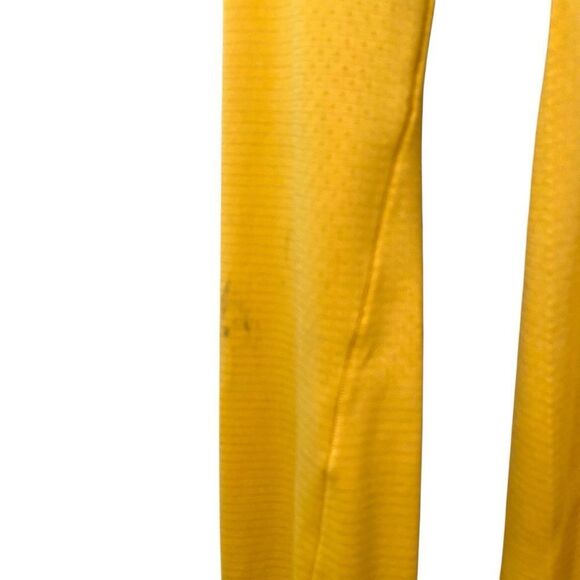 Lululemon Utility Yellow Long-Sleeve Top in Size 4 - Picture 6 of 6